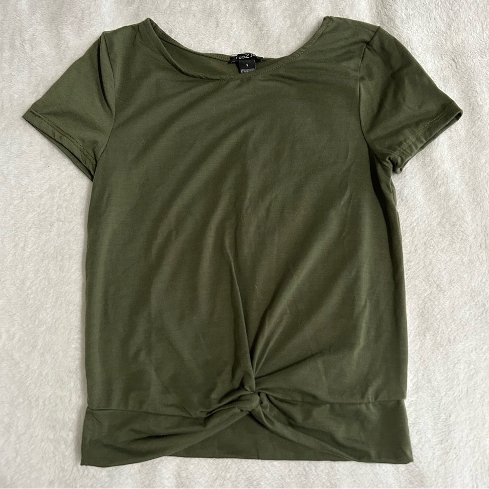 Rue21 Size Small Top